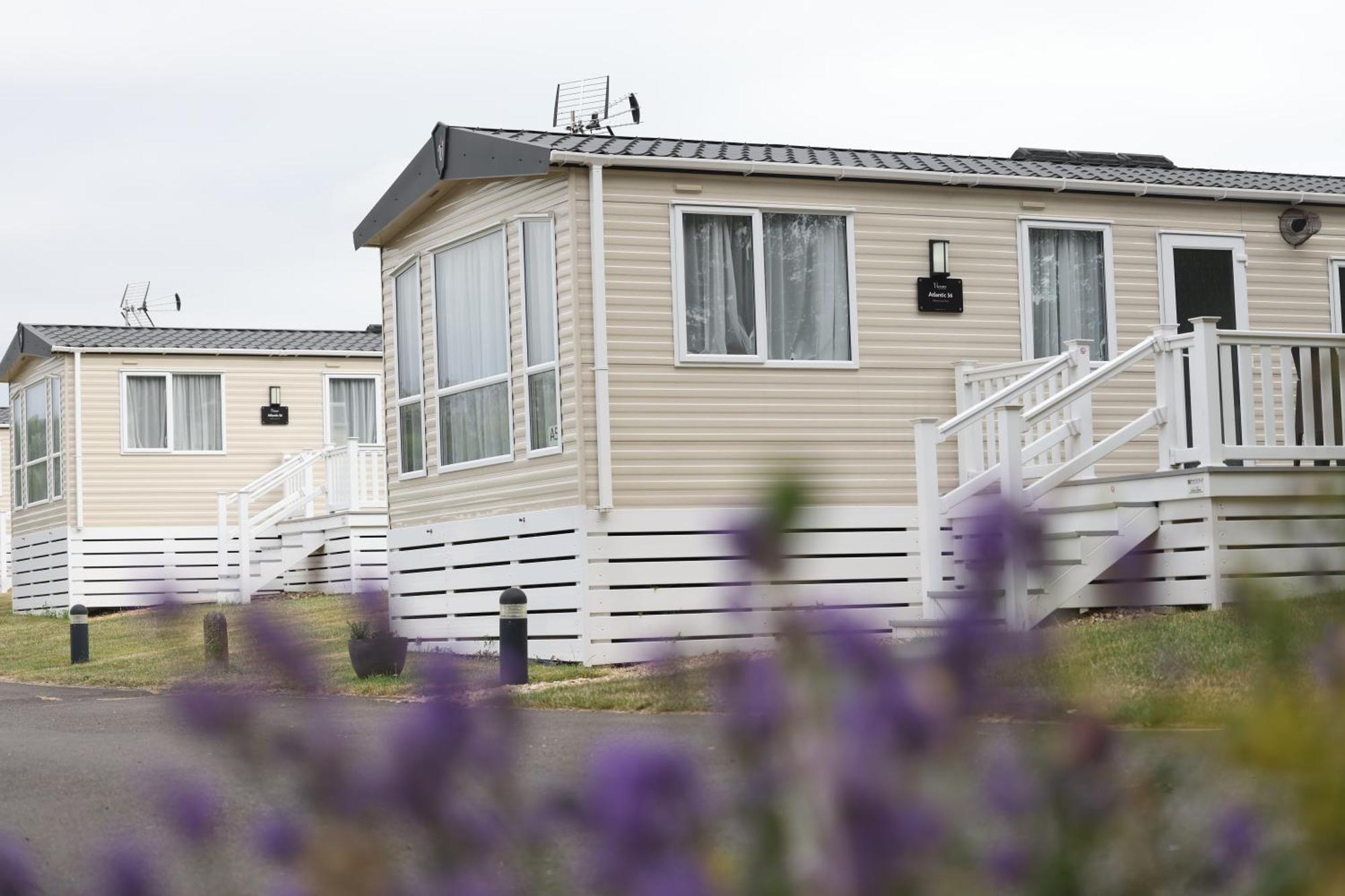 Mercury Yacht Harbour And Holiday Park Bursledon المظهر الخارجي الصورة