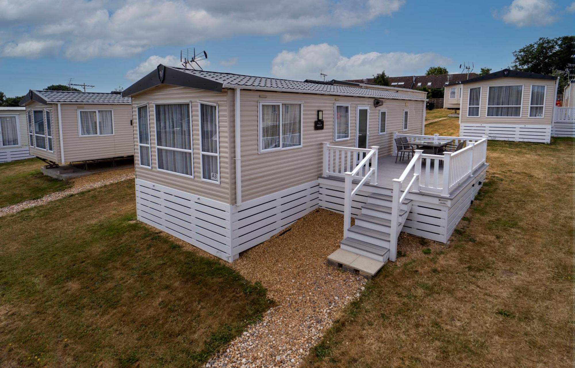 Mercury Yacht Harbour And Holiday Park Bursledon المظهر الخارجي الصورة